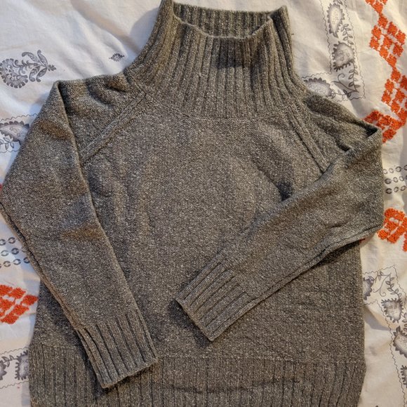 H&M Gray Speckled Soft Sweater Brand New - Picture 1 of 3